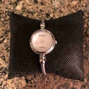 Gucci Vintage Silver Bangle Watch Mother of Pearl